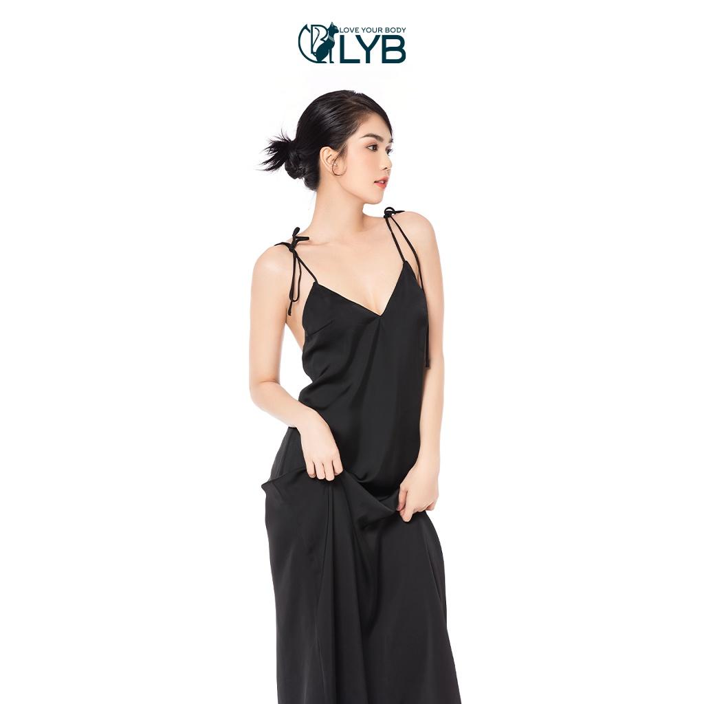 Đầm lụa dài 2 dây sang trọng quyến rũ màu đen LYB - FW22-O00007