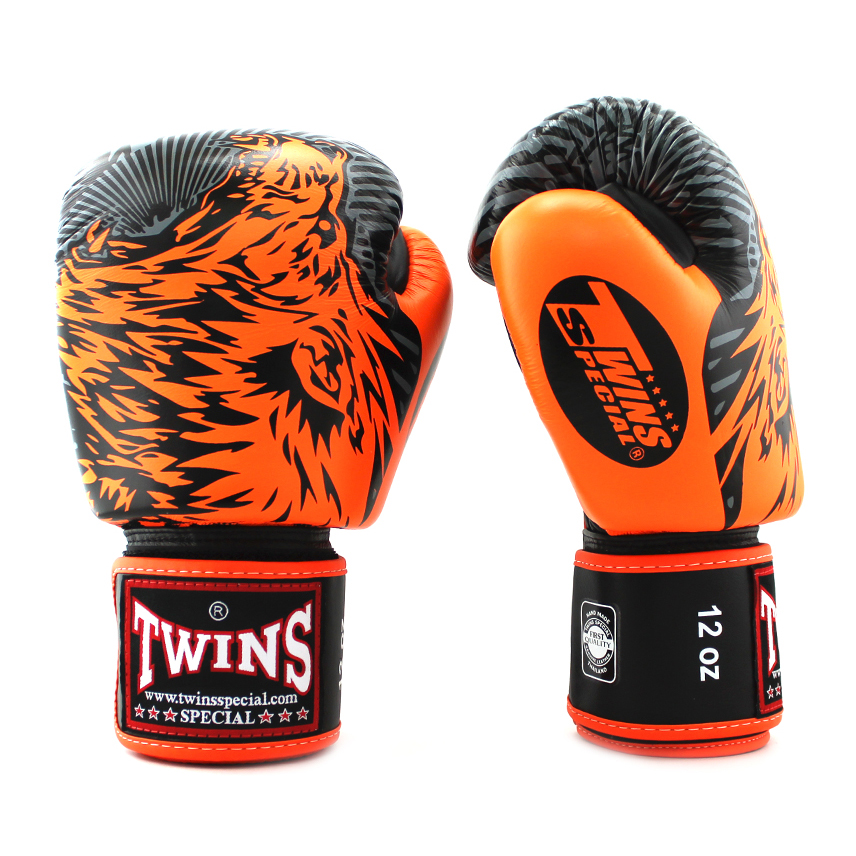 Găng Tay Boxing &amp; Muay Thai Twins FBGV-50 Wolf - Orange