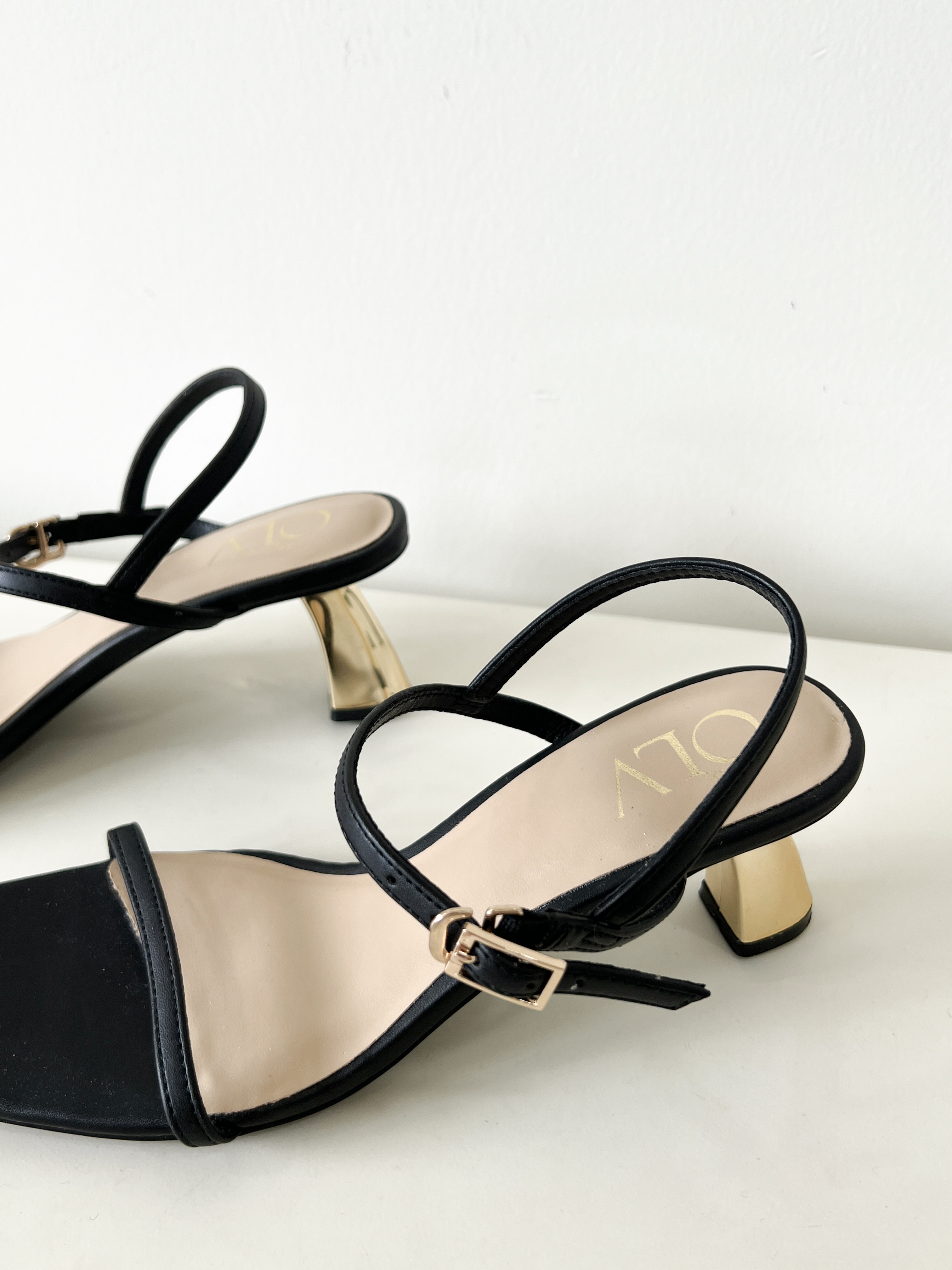 OLV - Giày Thin Strap Heels