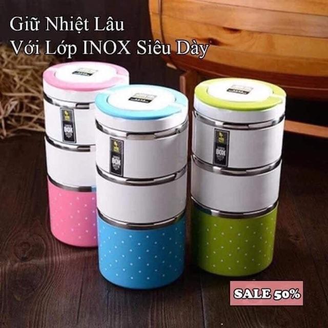 Hộp cơm 3 tầng chấm bi siêu tiện dụng