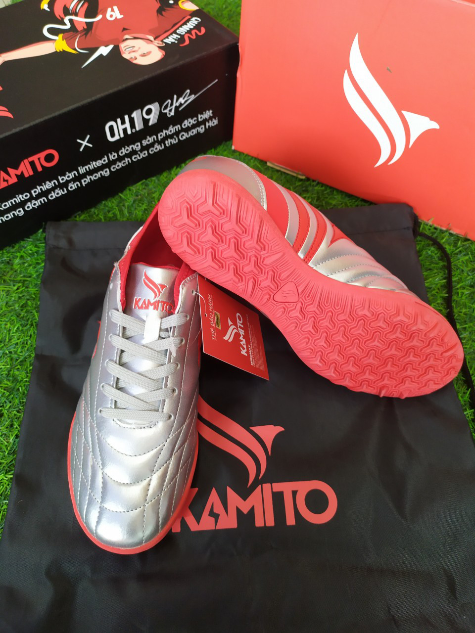 Giày Kamito Espada 2019 bạc đỏ