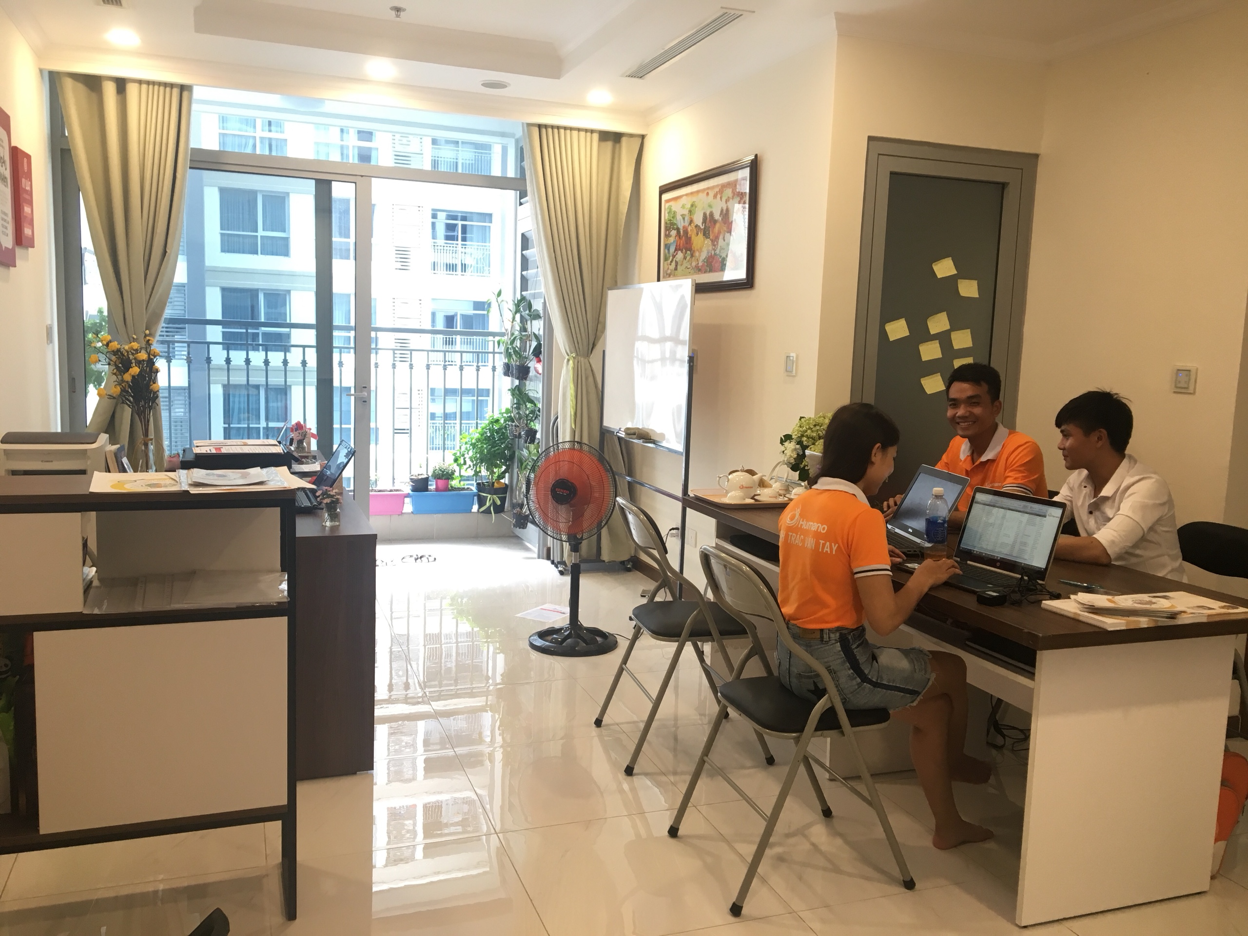 Sinh Trắc Vân Tay Chỉ Với 99K Tại Humano - Cho Kết Quả Chính Xác 95%