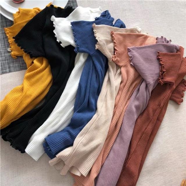 Áo len tăm cổ thuyền viền bèo dễ thương