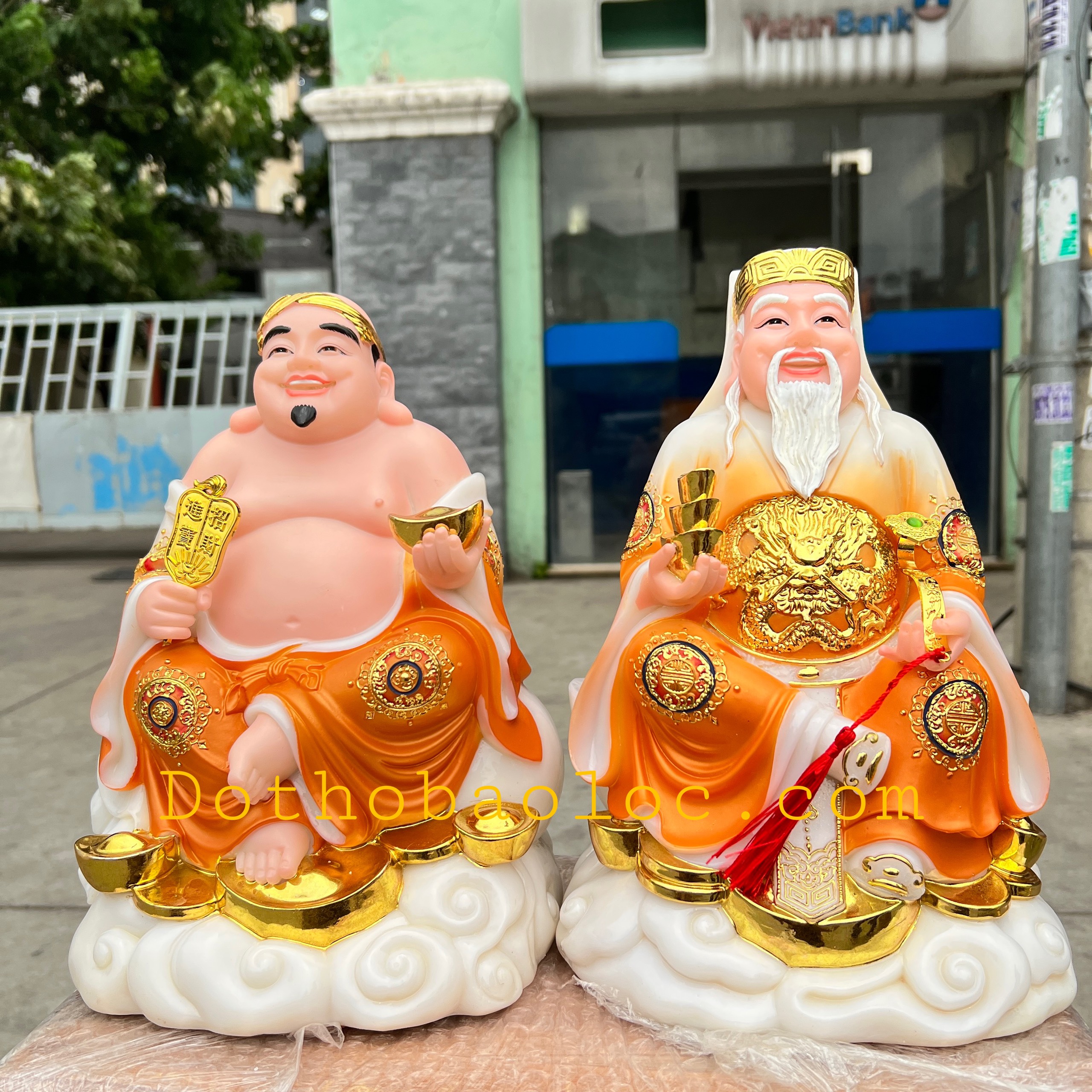 Cặp tượng thần tài ông địa đá cao cấp nhập khẩu Đài Loan cao 30cm- Màu Vàng Cam