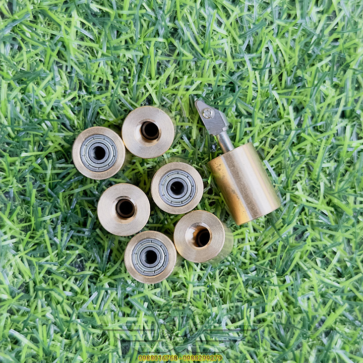 Ụ Đồng Gắn Dao Cắt Kính Quay CNC