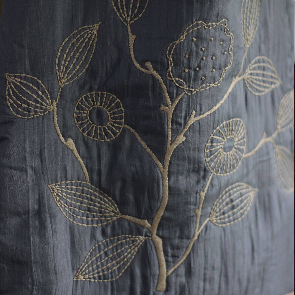 Túi Tote Lụa Tơ Tằm Thêu Tay