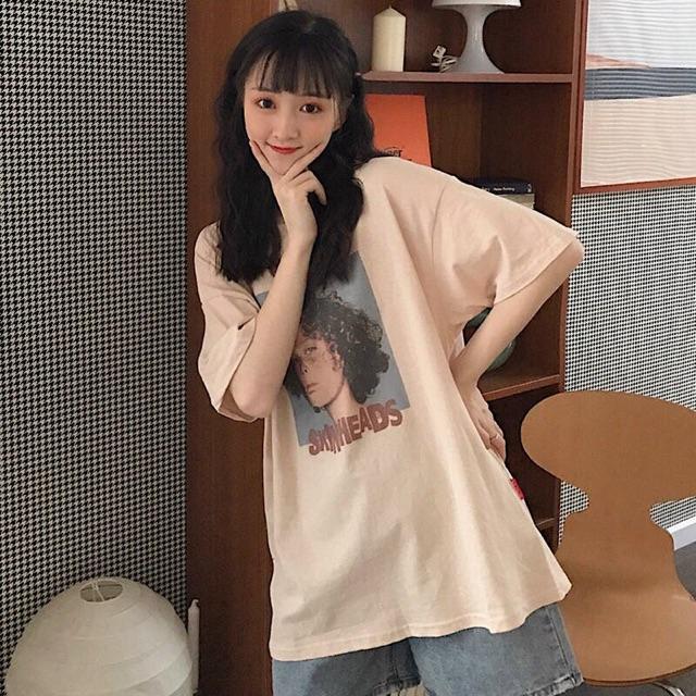 Áo thun nữ in hình cô gái siêu xinh dáng rộng