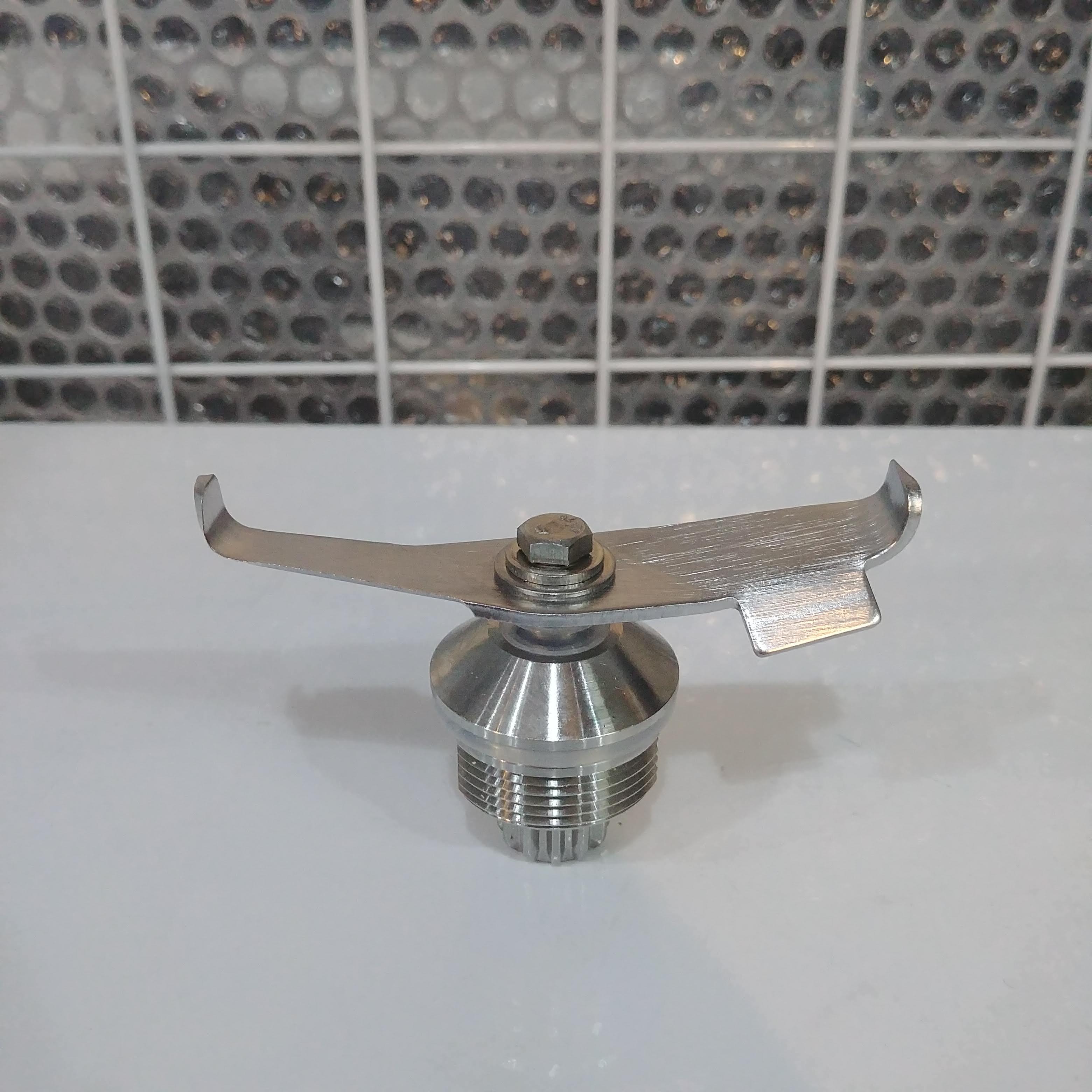 Lưỡi dao 2 cánh dài 8,2cm thép không gỉ cao cấp - phụ kiện máy xay sinh tố công nghiệp