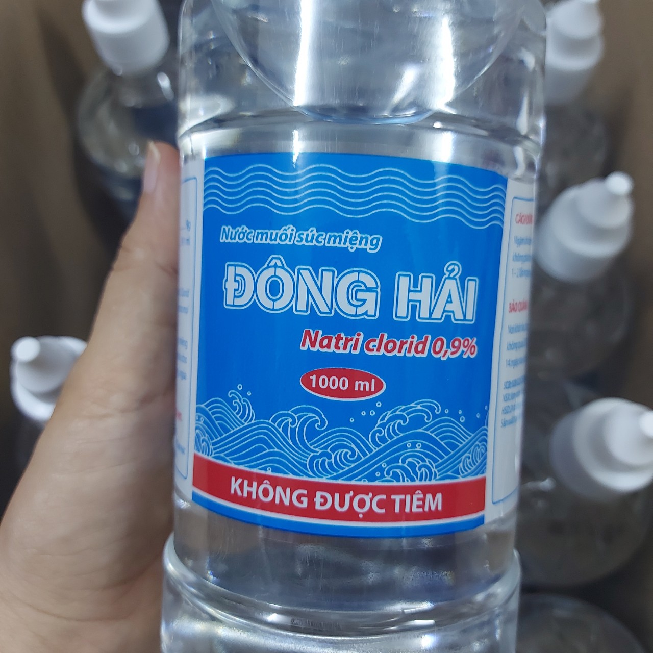 Nước muối súc miệng Đông Hải 1000ml 15 chai/thùng