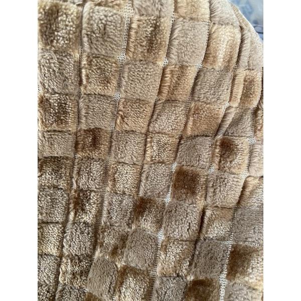 Chăn lông tuyết kẻ ô mẫu mới High End Blanket đắp được bốn mùa