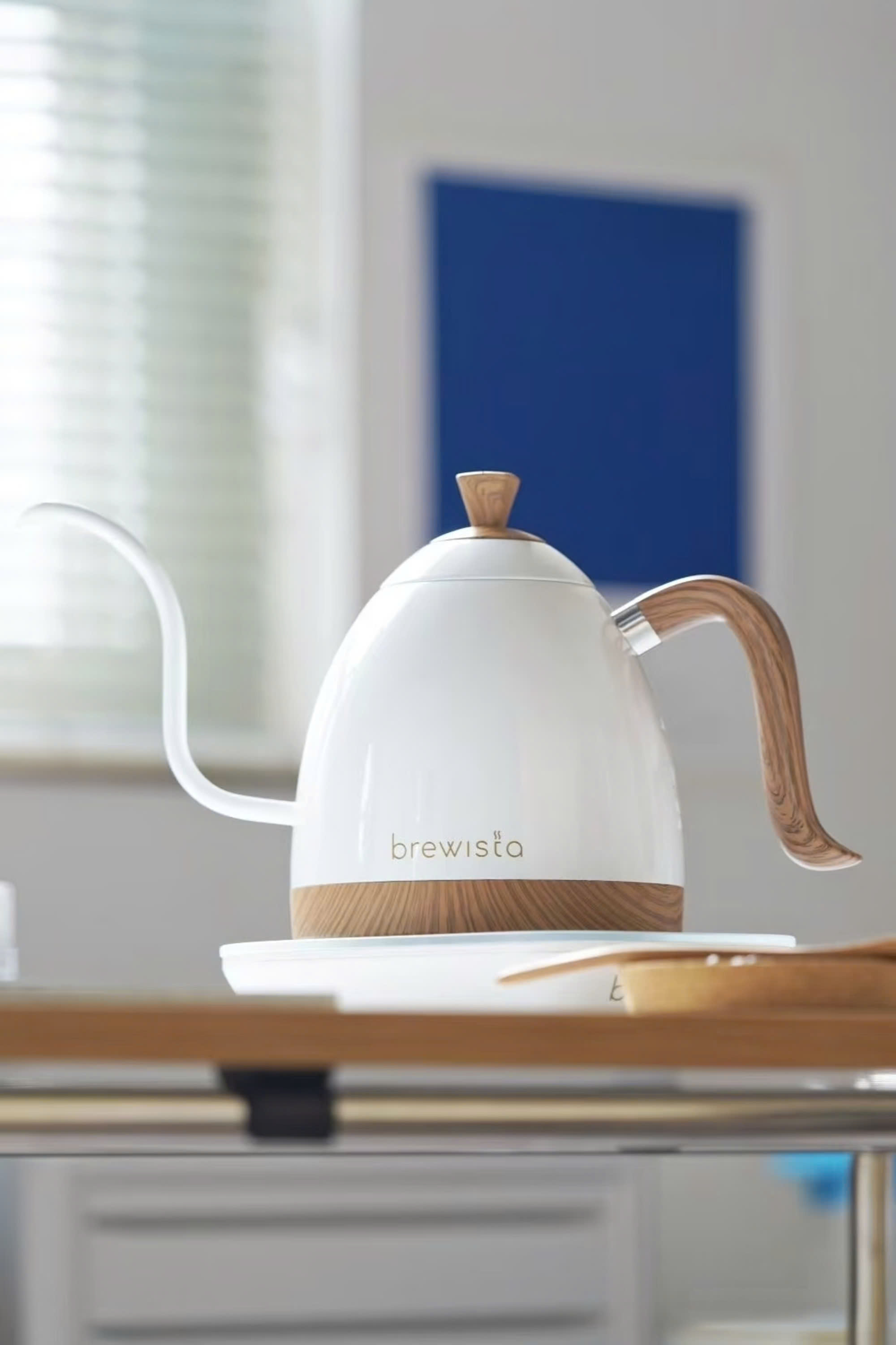 Hàng chính hãng ấm đun rót cà phê Brewista Artisan 600ml Gen 3 Pro 1500w