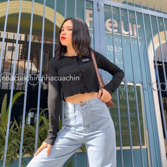 Áo croptop cúc dọc