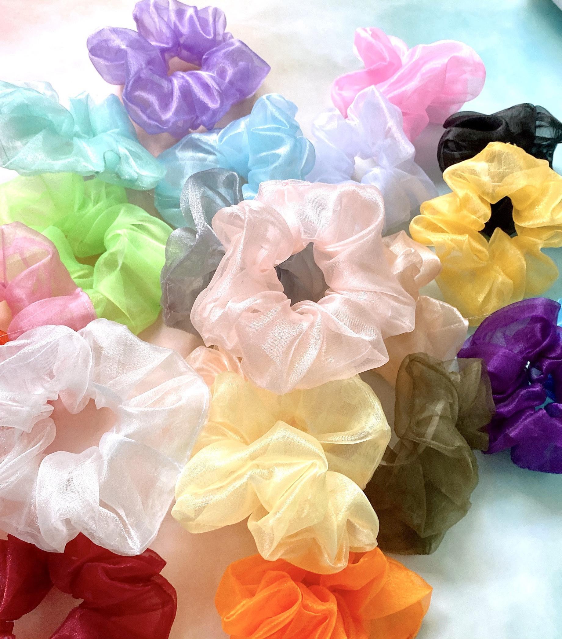 SET 3 DÂY CỘT TÓC SCRUNCHIES  NHIỀU MÀU NGẪU NHIÊN, ĐEO TAY THỜI TRANG