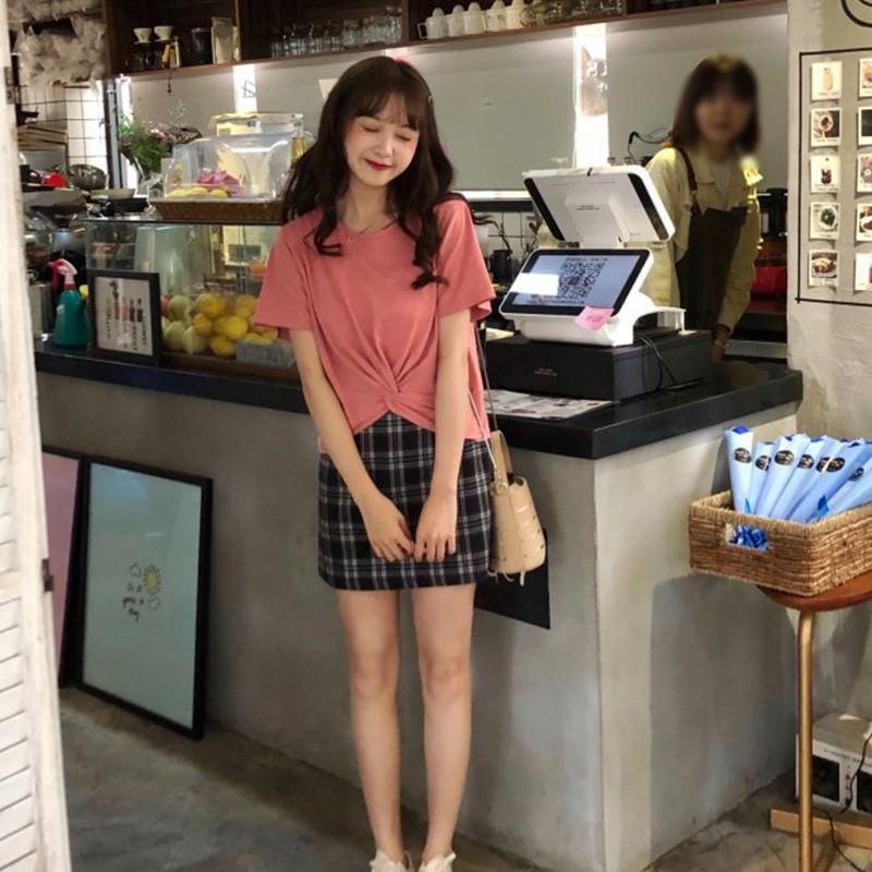 Áo thun nữ cổ tròn màu trơn