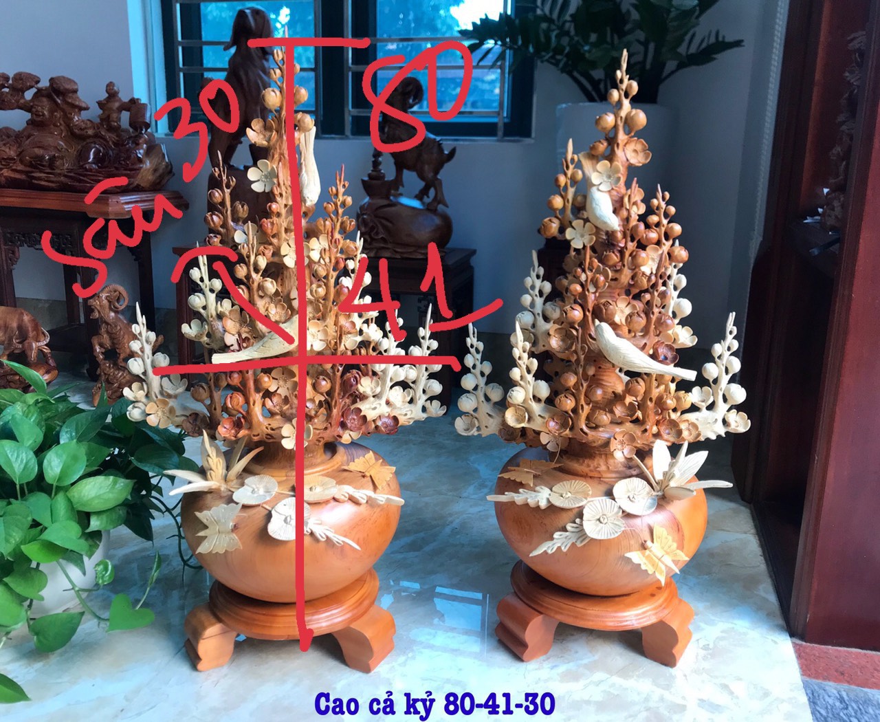 2 bình hoa mai phú quý phong thủy trang trí phòng khách đẹp long lanh bằng gỗ hương kt 80×41×30cm