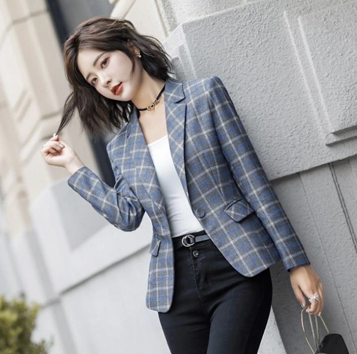Áo khoác vest caro chuẩn phong cách Hàn Quốc