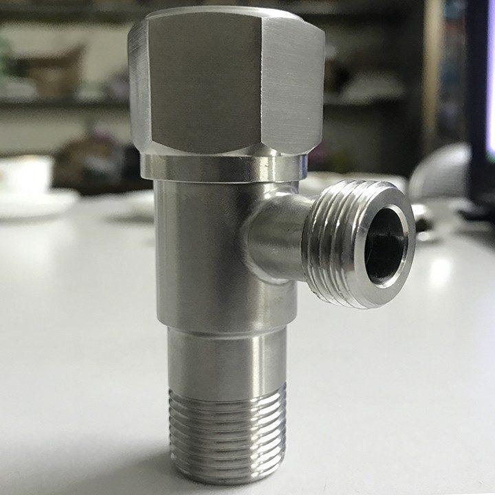 Van vòi giảm áp lực nước xịn 2 ngả inox 304 loại dày có khóa dn15