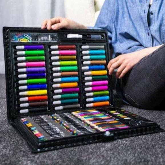 Bộ màu 150 chi tiết Sáp Dạ Nước