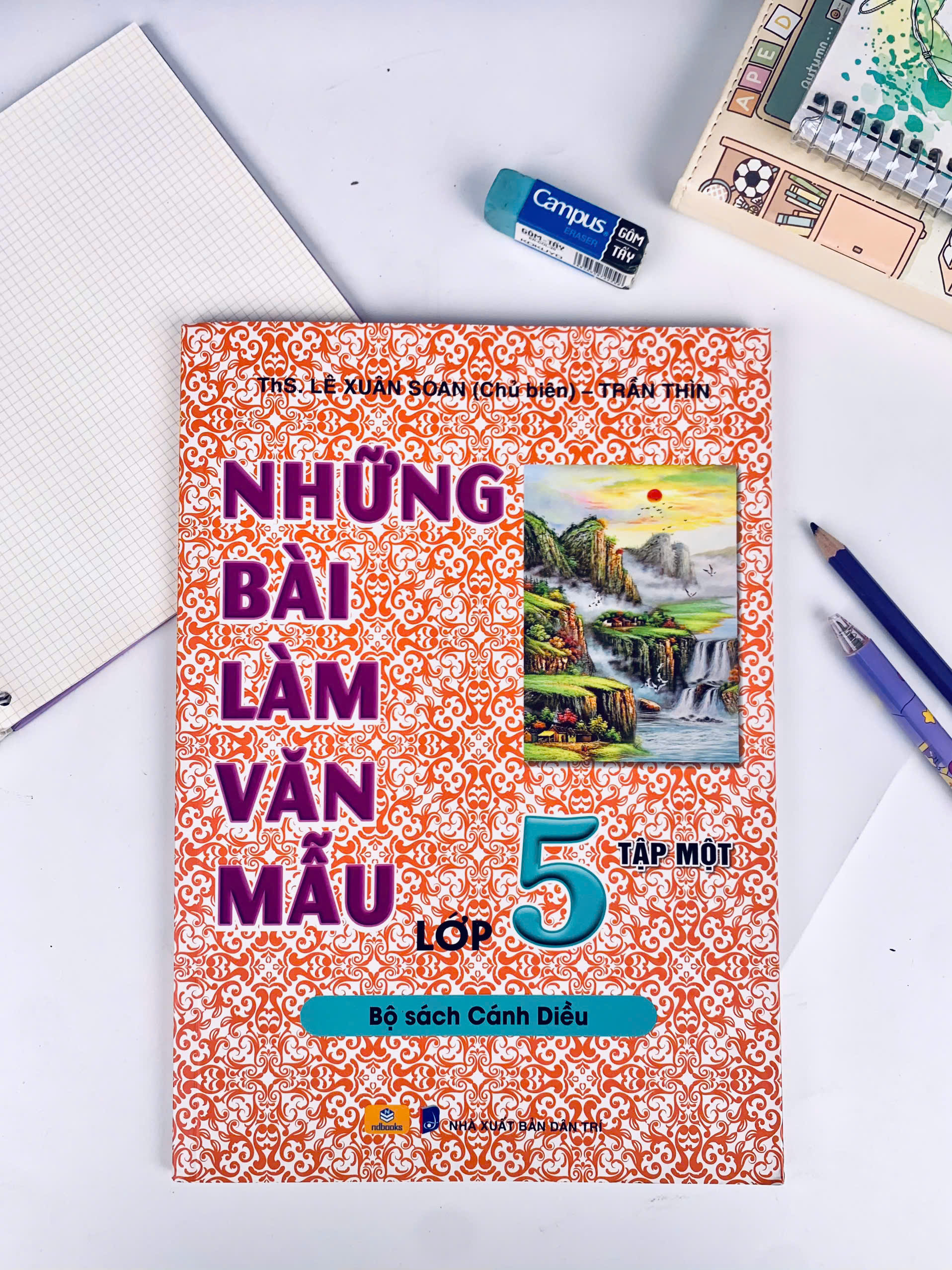 Sách - Những Bài Làm Văn Mẫu Lớp 5 - Cánh Diều - ndbooks