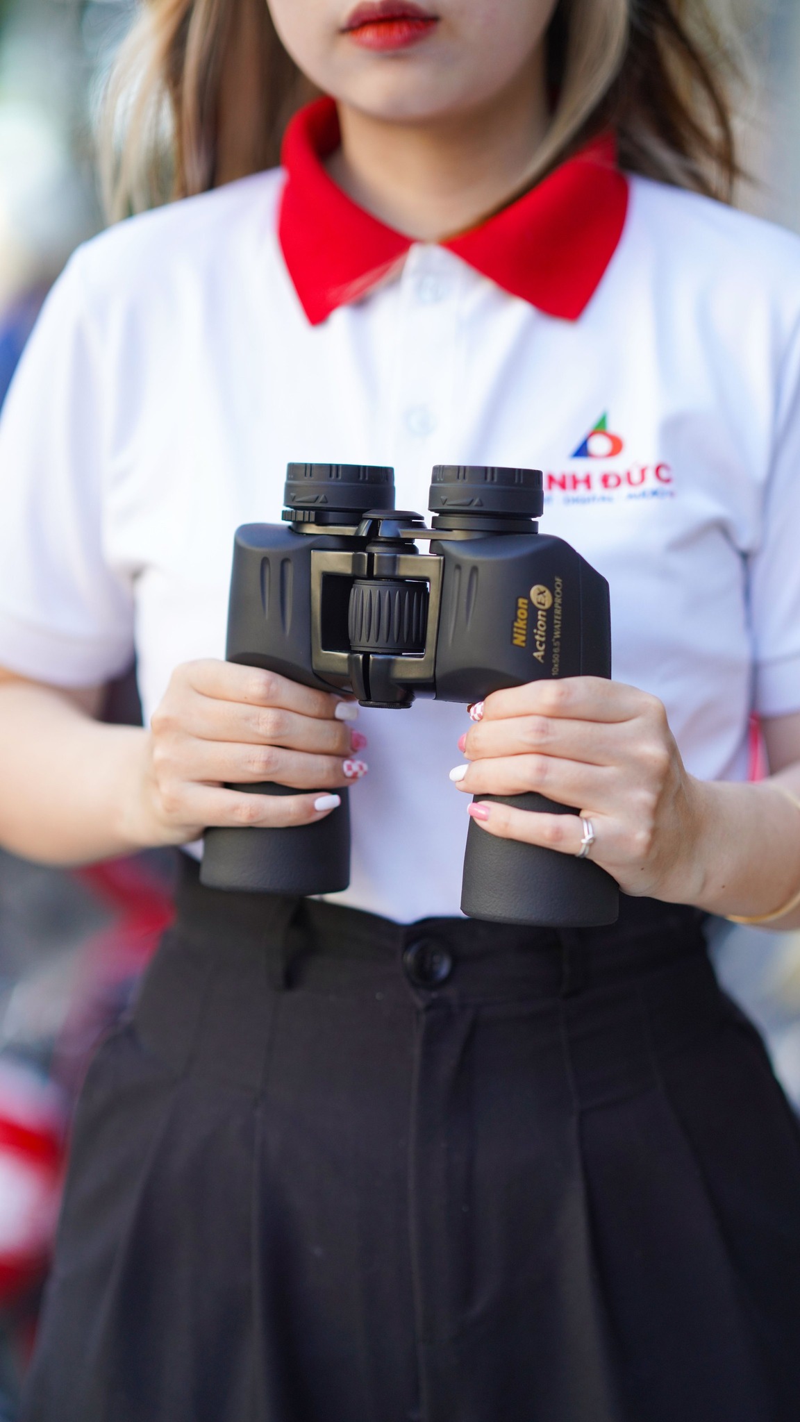 Ống nhòm Nikon ProStaff 5 10x50 - Hàng chính hãng