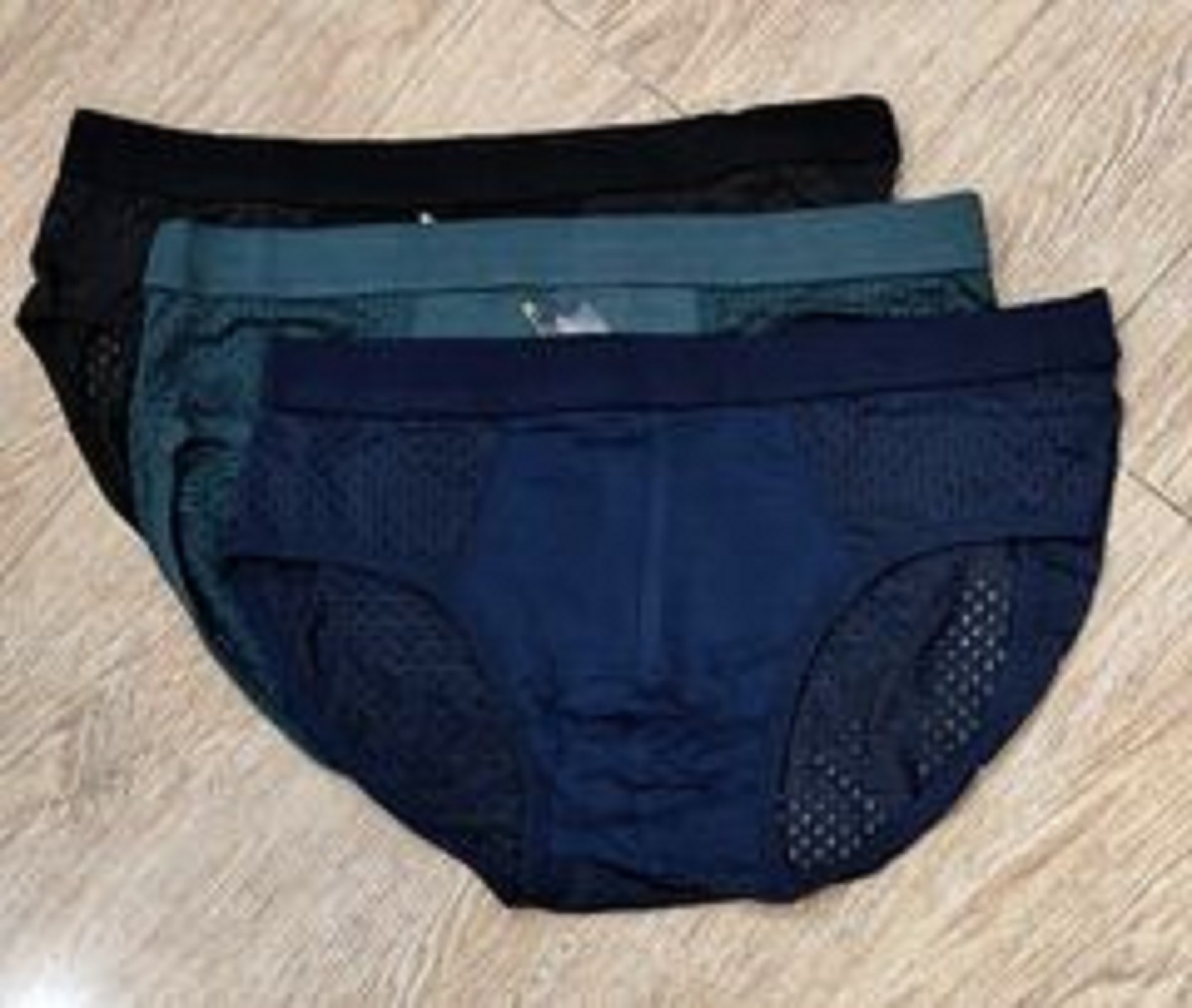 Com bo 5 quần sịp chéo nam thông hơi .