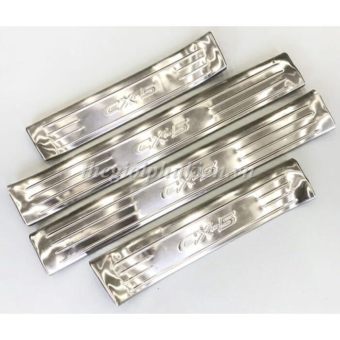 Bộ sản phẩm ỐP BẬC CỐP VÀ BẬC CỬA Inox xe Mazda CX5, CX-5 2016-2017