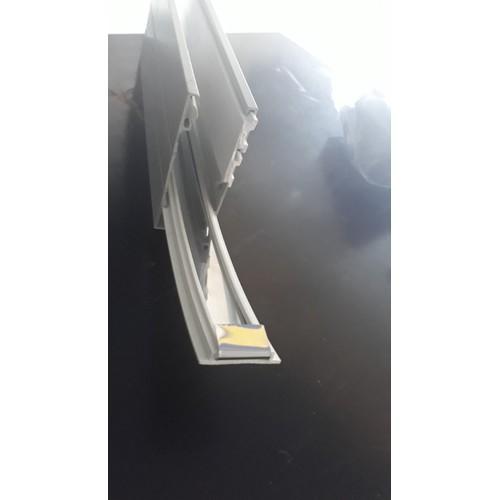 Ray U76INS hàng Austdoor hoặc công ty dài 3.5m