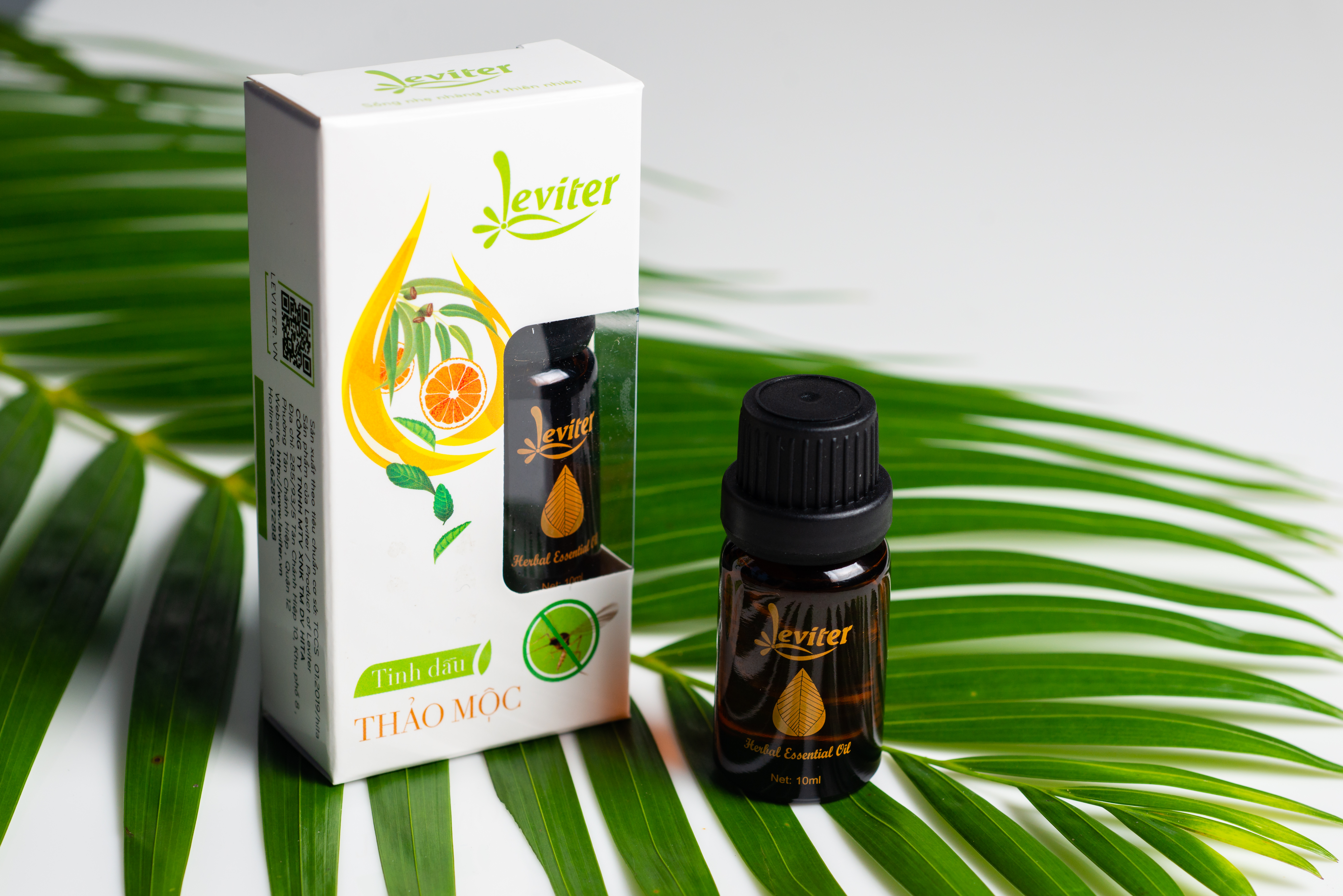 Tinh Dầu Oải Hương Leviter 10ml Tặng Kèm Tinh Dầu Thảo Mộc Đuổi Muỗi