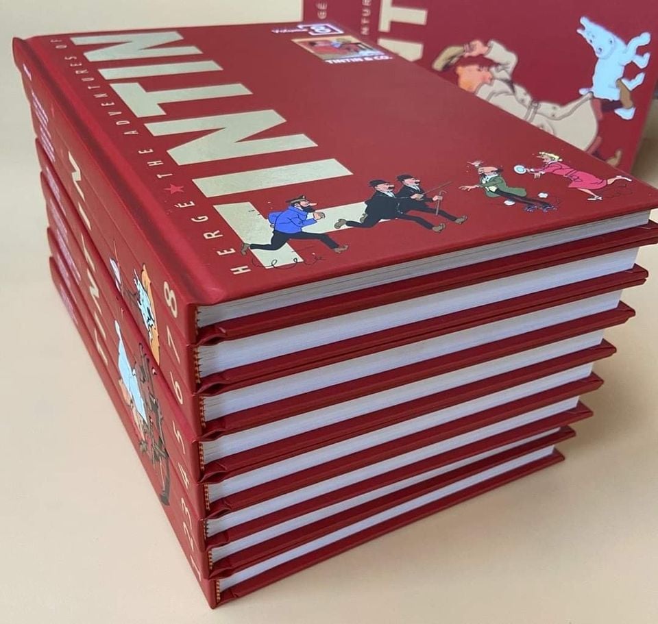 Tintin bộ 8q nhập màu bìa cứng box set