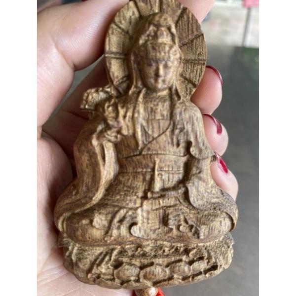 Tượng trầm hương treo ô tô