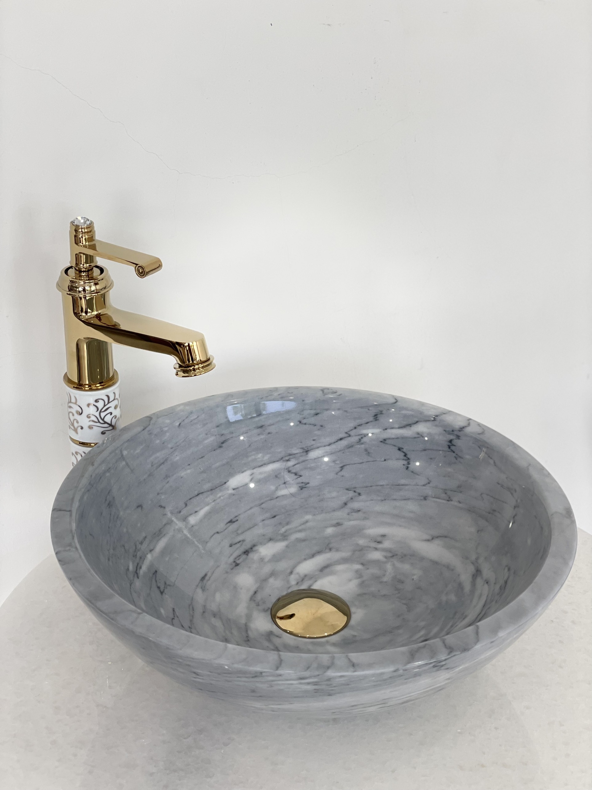 LAVABO ĐẶT BÀN ĐÁ ĐÁ TỰ NHIÊN TRÒN MỎNG MÀU XÁM PICASSO XTM01