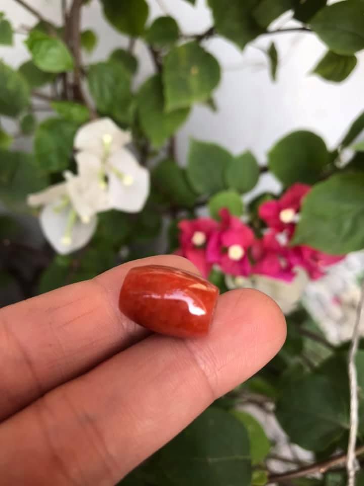 HẠT LU ĐÁ CẨM THẠCH TỰ NHIÊN ĐỎ CAM BÓNG ĐẸP LÀM MẶT DÂY CHUYỀN và PHỐI VÒNG TAY NỮ MỆNH HỎA THỔ Size HẠT LU Dài 16mm x dầy 12mm