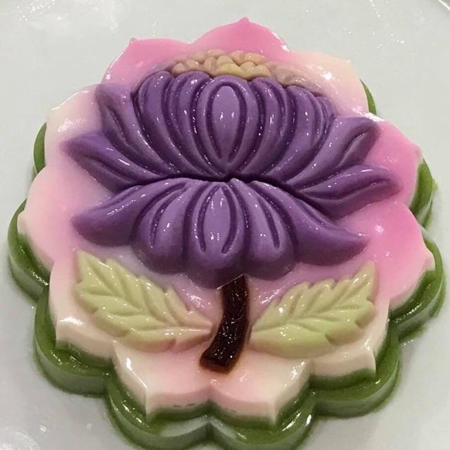Khuôn nhựa rau cau trung thu hình hoa sen 10cm