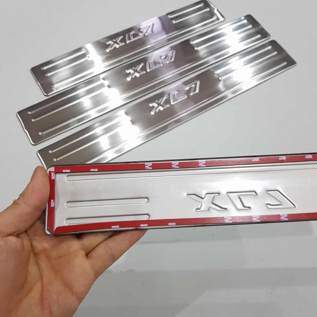 Bộ Ốp bậc cửa, Nẹp bước chân Suzuki XL7 - Mẫu INOX