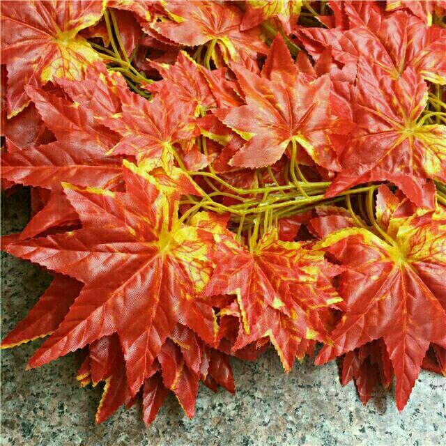 Combo 70 cành lá phong làm cây giả 5 nhánh 25 lá