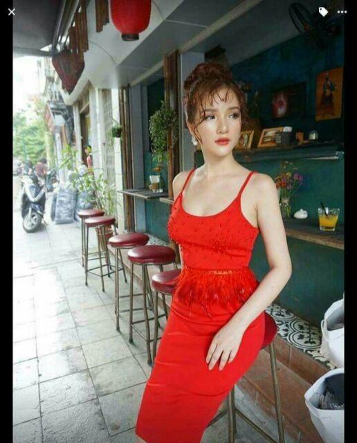 Đầm body cúp trân châu tua rua