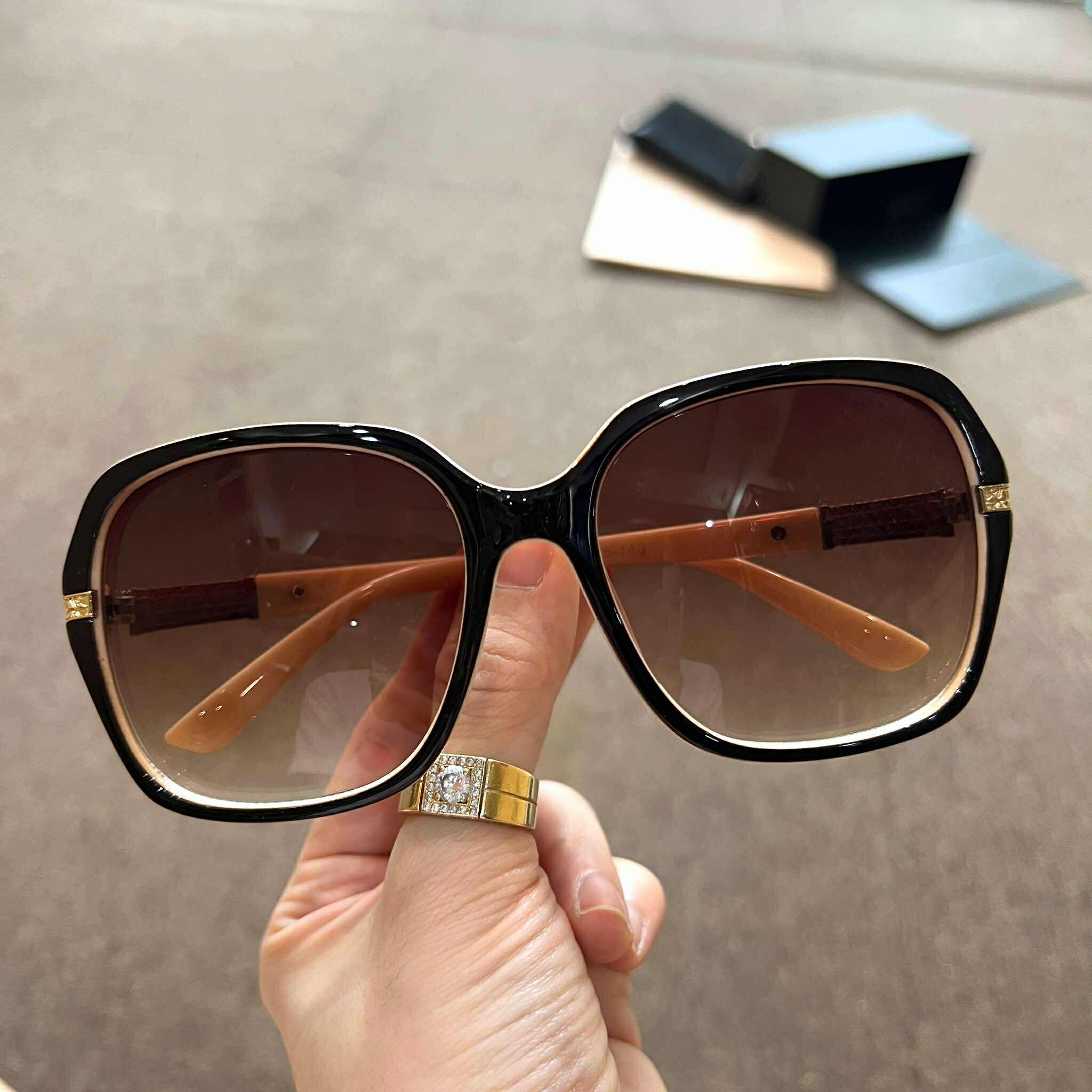 Kính mát thời trang cao cấp cho nữ dáng vuông Mắt kính chống nắng Uv