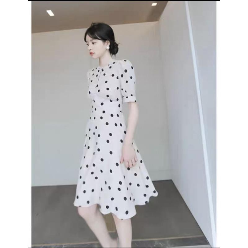 ĐẦM XÒE CHẤM BI CỔ TRỤ