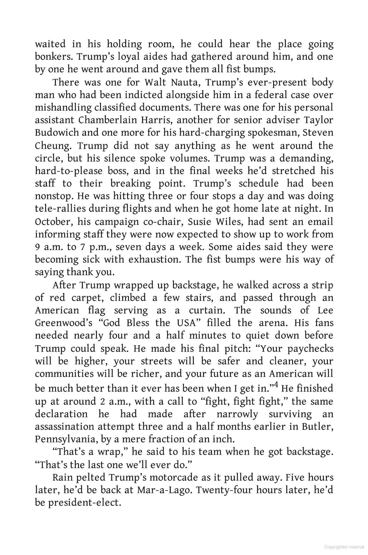 Sách ngoại văn: Revenge - The Inside Story Of Trump's ReturnTo Power