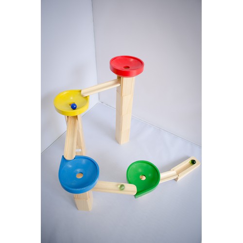 Mô hình tháp đua bi đồ chơi gỗ sáng tạo cho bé