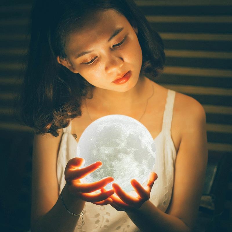 Đèn Ngủ Hình Mặt Trăng 3d