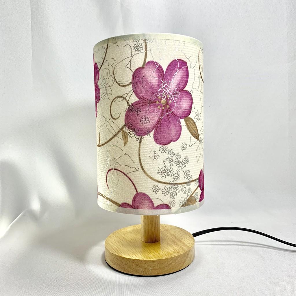 Đèn ngủ để bàn cao cấp chao hoa hồng - Tặng kèm bóng LED