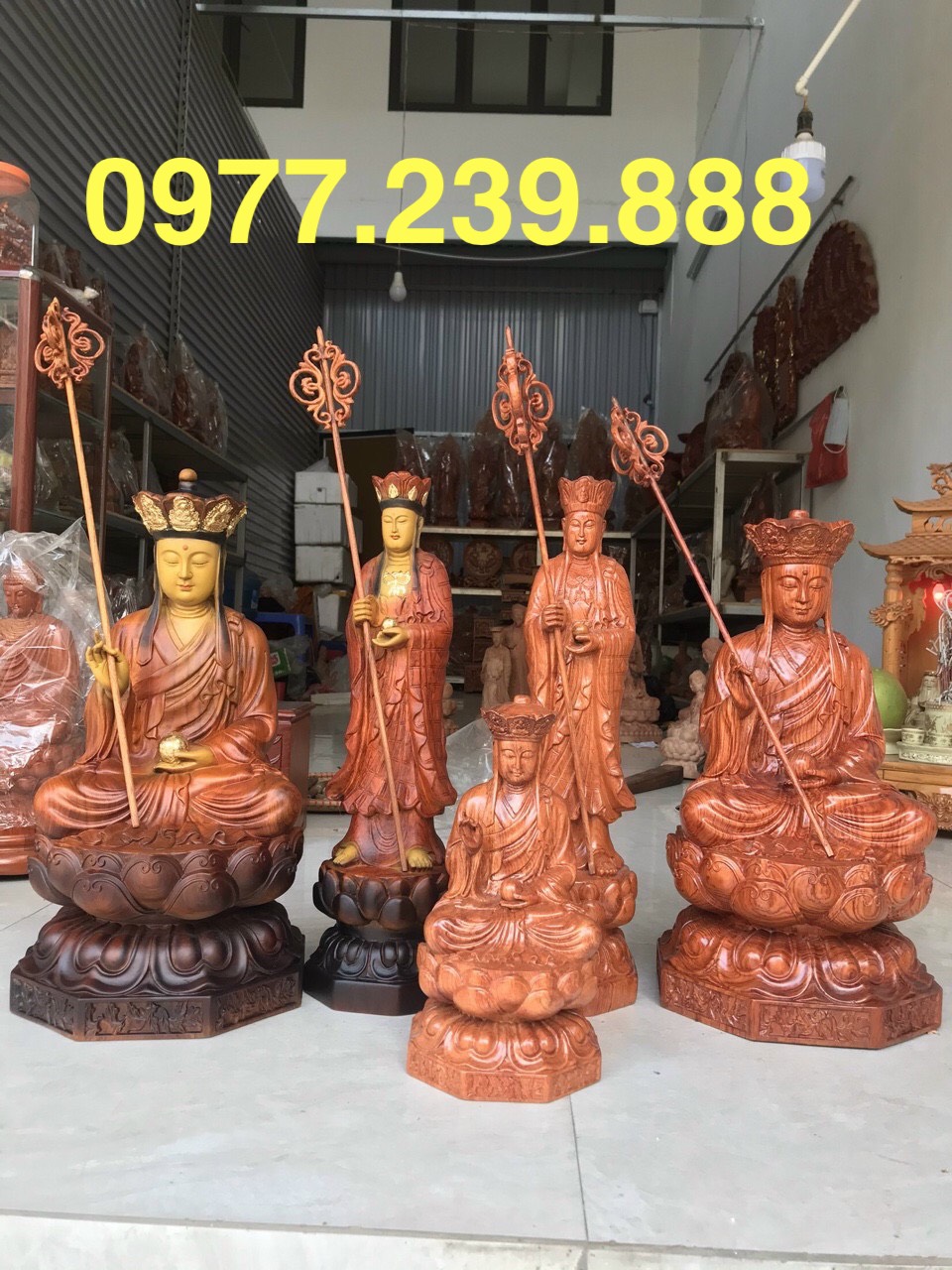 Tượng địa tạng gỗ hương 60cm