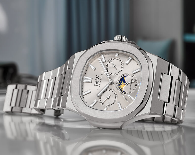 Đồng hồ nam chính hãng I&W CARNIVAL 55886G-3 mặt xám size mặt 42mm,kính sapphire ,chống nước 50m,dây thép không gỉ