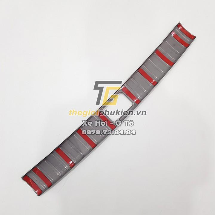 COMBO Nẹp bước chân và ốp chống trầy cốp Hyundai Tucson vân Carbon