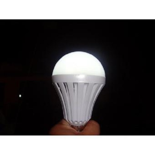 Bóng đèn Led cảm ứng tích điện 7W (tặng kèm chui sạc)