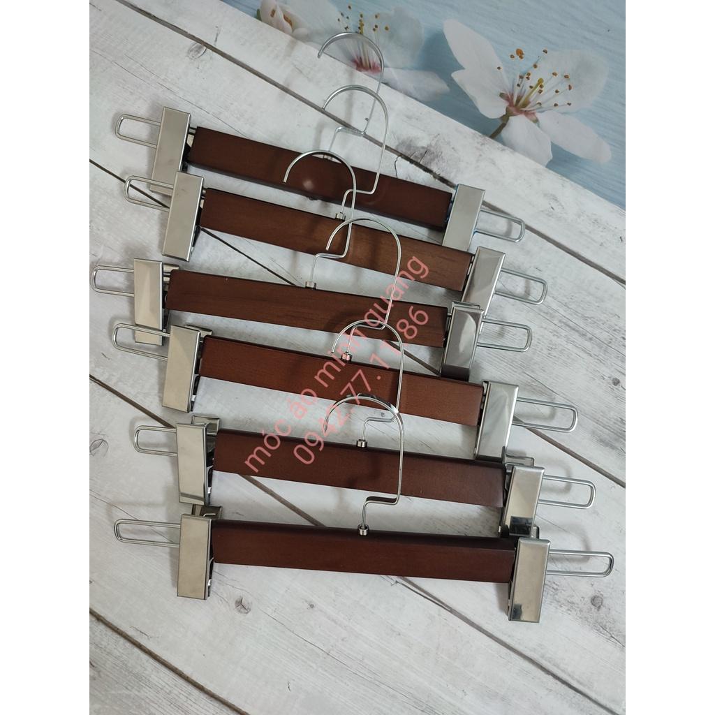 Combo 10 móc kẹp gỗ nâu đầu kẹp inox người lớn, kẹp gỗ nâu đầu kẹp inox chắc chắn,dễ dàng xoay 360độ