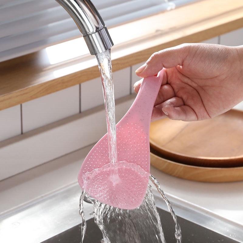 Vá múc cơm nhựa lúa mạch chống dính chịu nhiệt cao có lỗ treo nhiều màu- Muỗng xới cơm muôi múc cơm lúa mạch