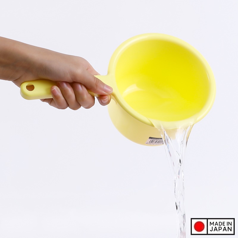 Gáo nhựa trẻ em Nakaya Kuma Children's 0.9L - Made in Japan