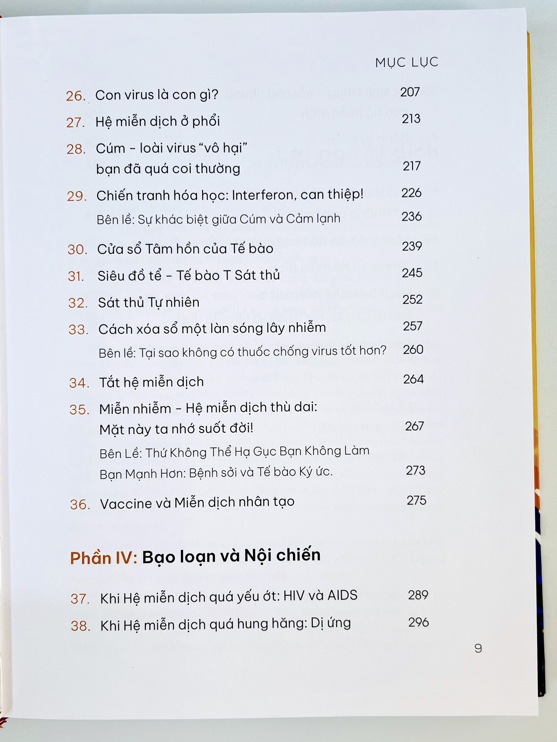 Sách Miễn Dịch - Philipp Dettmer - Du Hành Thăm Hệ Thống Bí Ẩn Giữ Cho Ta Sống Sót - Bìa Cứng